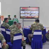 Pastikan Kesiapan Satuan, Wapang TNI Mendampingi Menhan RI Tinjau Yonif TP 848/SPC di Lampung