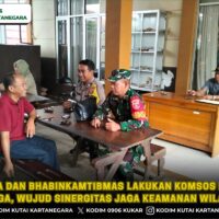 Babinsa dan Bhabinkamtibmas Lakukan Komsos dengan Warga, Wujud Sinergitas Jaga Keamanan Wilayah