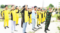 Bangun Karakter Siswa, Danramil 01/Penajam Berikan Materi Wasbang Di MTs Darul Ulum