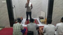 Kanit Binmas Polsek Bobotsari Isi Kultum di Masjid Al Rahman