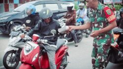 Ramadhan Berkah, Koramil Kuala Kencana dan Koramil Jila Bagikan 500 Paket Takjil