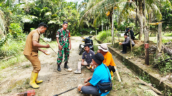 Pererat Hubungan Dengan Warga , Babinsa Bukit Subur Rutin Komsos