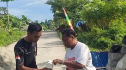 Dukungan Warga Mengalir Jadi Penyemangat Satgas: Aksi Sederhana Penuh Makna, Mama-Mama Antar Konsumsi untuk Prajurit TMMD Ke-128