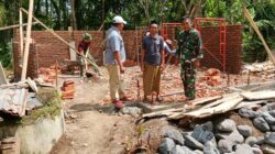 Satgas TMMD ke-128 Kodim 0820 Probolinggo Kebut Pembangunan Mushola Baithurrohim di Desa Brabe