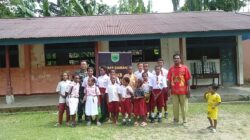 Satgas TMMD ke 128 Kodim 1801/ Manokwari Bangun Karakter Pelajar SD Inpres 62 Asai