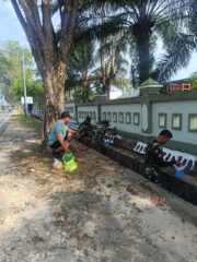 Dalam rangka mendukung kegiatan TMMD ke-128, personel Satgas Kodim 0908/Bontang terus menunjukkan dedikasi dan semangat pengabdian