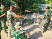 Proses Pembuatan Jembatan Kampung Masdarling Terus Dikebut