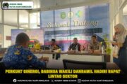 Perkuat Sinergi, Babinsa Wakili Danramil Hadiri Rapat Lintas Sektor