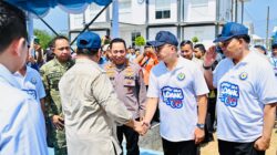 Panglima TNI Dampingi Presiden RI Prabowo Subianto Panen Raya Udang di Kebumen Panglima TNI Dampingi Presiden RI Prabowo Subianto Panen Raya Udang di Kebumen