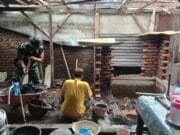 Pembangunan Sanitasi Tariyah di Dusun Sumur, Brabe Capai 40 Persen, Satgas TMMD Ke-128 Terus Kebut Pekerjaan