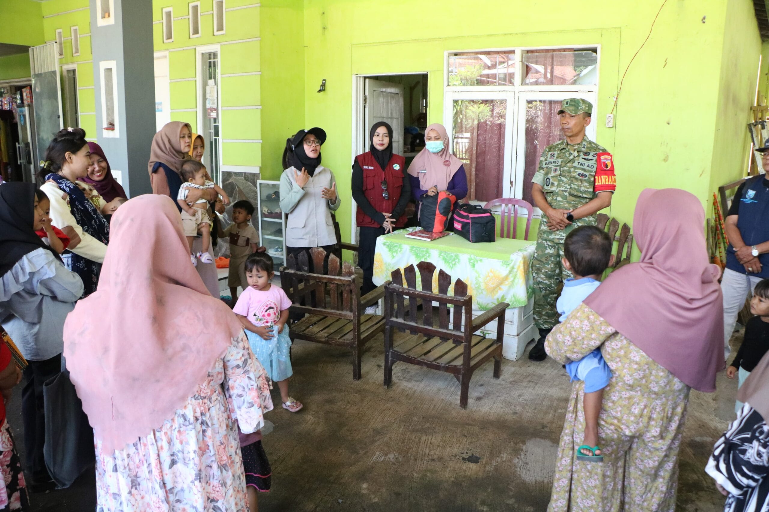 Satgas TMMD Ke-128 Dukung Program Membangun Negeri Dimulai Dari Desa Melalui Kegiatan Non Fisik di Kecamatan Maron