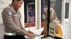 Cerita dari Jalanan Tuban: Program Polantas Tuban Menyapa Jawab Bingungnya Urusan SIM, STNK, BPKB