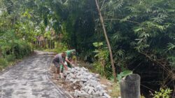 Paving Jalan Dusun Klagin Hampir Rampung, Warga Sampaikan Terima Kasih Kepada Satgas Paving Jalan Dusun Klagin Hampir Rampung, Warga Sampaikan Terima Kasih Kepada Satgas