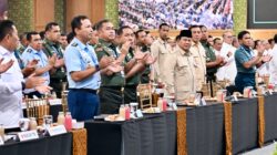 Panglima TNI Dampingi Presiden Berikan Taklimat kepada 1.500 Komandan Satuan TNI di Unhan Bogor