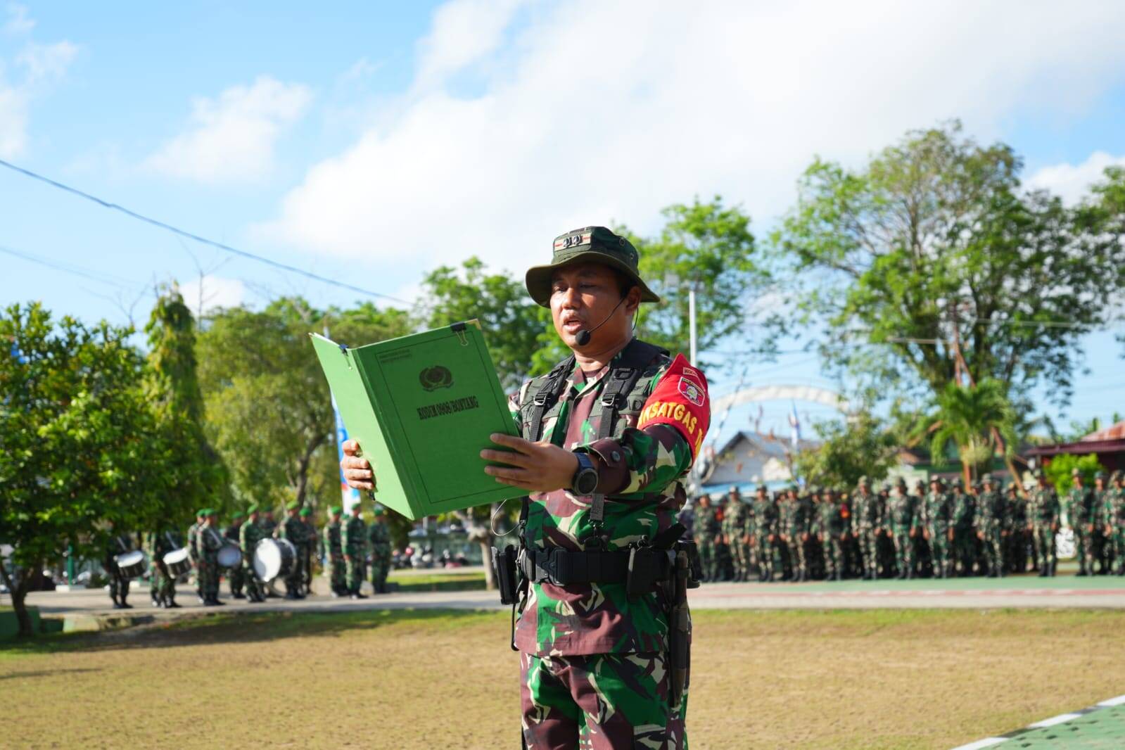 Danrem 091/ASN Resmi Tutup TMMD Ke-128 Kodim 0908/Bontang, Wujud Nyata Kemanunggalan TNI dan Rakyat Danrem 091/ASN Resmi Tutup TMMD Ke-128 Kodim 0908/Bontang, Wujud Nyata Kemanunggalan TNI dan Rakyat