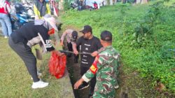 Semangat Jumat Bersih, Babinsa Koramil Penajam Bersama Warga Gelar Gotong Royong