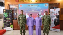 Tongkat Estafet Kepemimpinan Pusinfolahta TNI Resmi Berganti Tongkat Estafet Kepemimpinan Pusinfolahta TNI Resmi Berganti