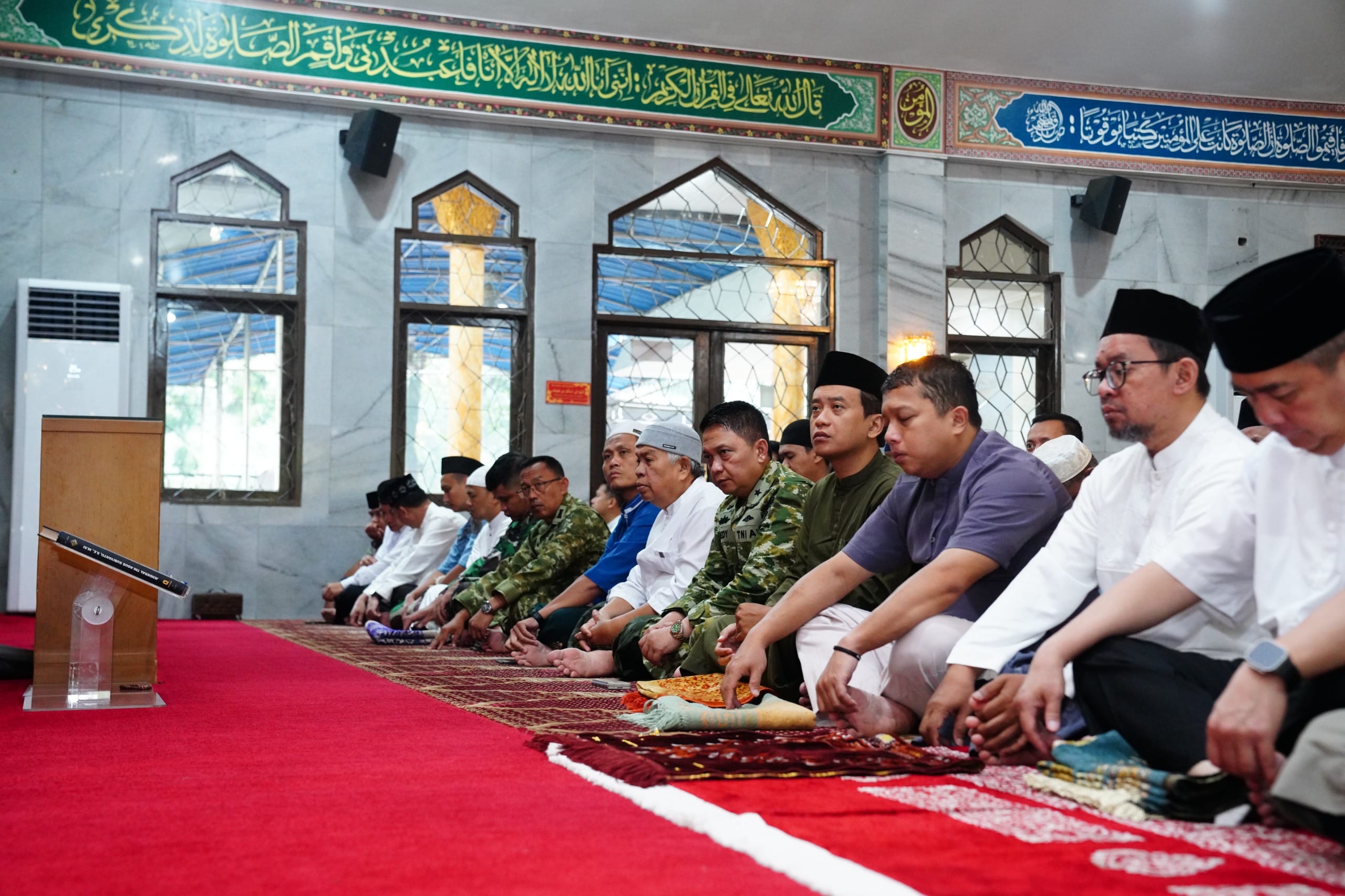 Mabes TNI Gelar Sholat Idul Adha 1447 H dan Penyembelihan Hewan Kurban di Cilangkap