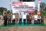 Akselerasi Pembangunan, Dandim 0808/Blitar Bersama Forkopimda Letakkan Batu Pertama Jembatan Garuda Sungai Ratu