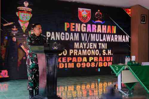 Pangdam VI/Mulawarman Kunjungi Kodim 0908/Bontang, Berikan Arahan kepada Prajurit