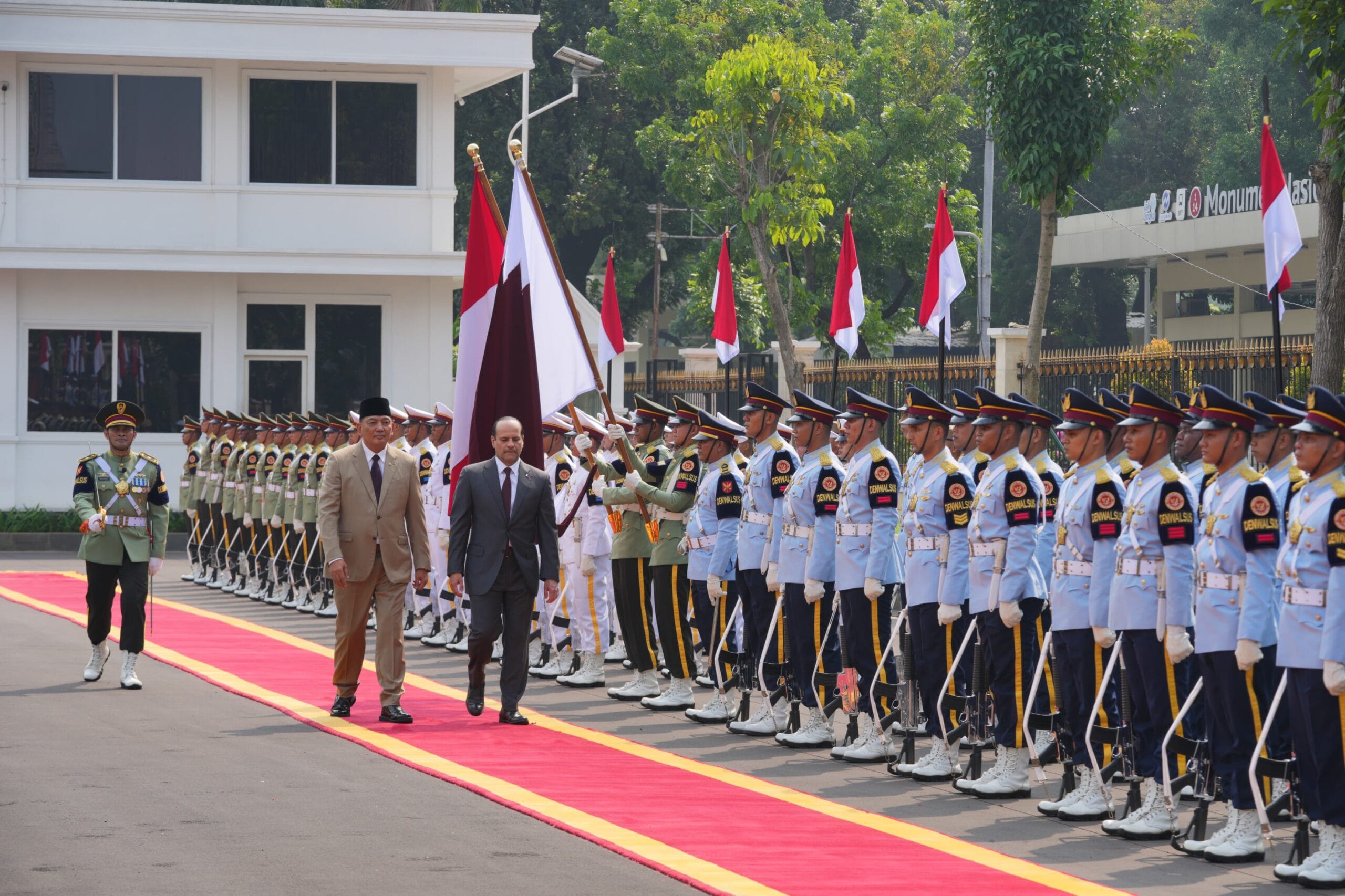 Panglima TNI Dampingi Menhan RI Terima Kunjungan Wakil Perdana Menteri sekaligus Menteri Negara Urusan Pertahanan Qatar