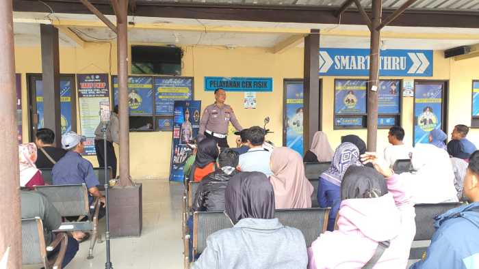 Transaksi Kendaraan Bekas Kian Rawan, Polisi Hadirkan Layanan Cek Fisik dan Dokumen Gratis Transaksi Kendaraan Bekas Kian Rawan, Polisi Hadirkan Layanan Cek Fisik dan Dokumen Gratis