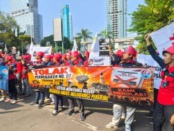 Dari Mobil Komando ke Ruang Audiensi: Ketegangan Tuntutan Buruh PLN IP Service