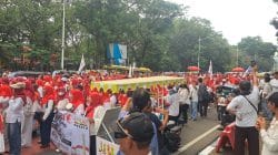 Ratusan Orang Kepung Silang Selatan Monas, Program MBG Jadi Sorotan Utama