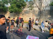 Spanduk Kontroversial BEM UI di CFD: Dari “Debate Me” hingga “Indonesia Bangkrut”