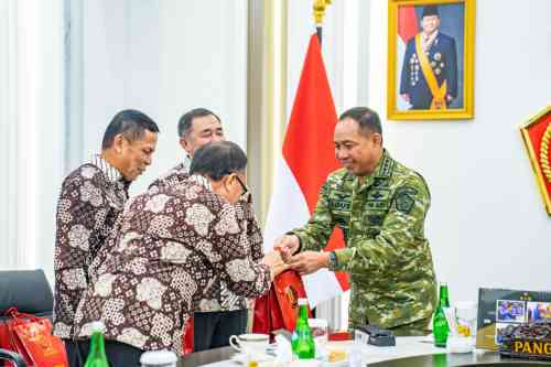 Panglima TNI Terima Audiensi Pengurus Pusat PPAD Panglima TNI Terima Audiensi Pengurus Pusat PPAD