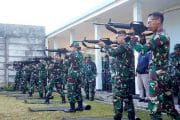 Asah Ketangkasan dan Fokus Tempur, Lanud Sjamsudin Noor Gelar Latihan Menembak Berkala Guna Perkuat Ketangguhan dan Kesiapsiagaan Prajurit