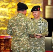 Perkuat Regenerasi Kepemimpinan, Mabes TNI Gelar Sertijab Dansesko TNI dan Pangkogabwilhan II