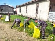 Bersih itu Indah, Babinsa Jenebora Bersama Masyarakat Laksanakan Aksi Bersih Pantai Bersih itu Indah, Babinsa Jenebora Bersama Masyarakat Laksanakan Aksi Bersih Pantai
