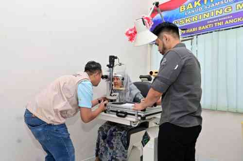 Sambut Hari Bakti ke-79 TNI AU 2026, Lanud Sjamsudin Noor Gelar Pemeriksaan Mata Gratis bagi Masyarakat Kalsel