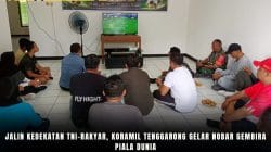 Jalin Kedekatan TNI-Rakyar, Koramil Tenggarong Gelar Nobar Gembira Piala Dunia