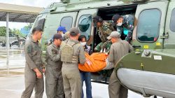 Menkopolkam Kutuk Keras Pembakaran dan Pembunuhan Pilot AMA Air Oleh KKB Papua Menkopolkam Kutuk Keras Pembakaran dan Pembunuhan Pilot AMA Air Oleh KKB Papua