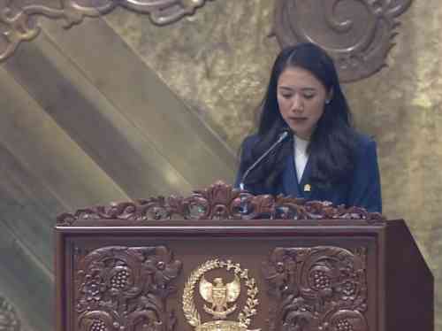 Fraksi DPR Beri Rapor APBN 2025: Apresiasi Pertumbuhan Ekonomi, Kritik Tekanan Fiskal Fraksi DPR Beri Rapor APBN 2025: Apresiasi Pertumbuhan Ekonomi, Kritik Tekanan Fiskal