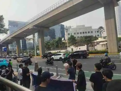 Demo di HR Rasuna Said, Massa Minta Klarifikasi Dugaan Pungutan Dana LPDB-KUMKM