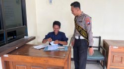 Polantas Tuban Dekatkan Pelayanan, Konsultasi SIM, STNK, dan BPKB Ramai Dimanfaatkan Polantas Tuban Dekatkan Pelayanan, Konsultasi SIM, STNK, dan BPKB Ramai Dimanfaatkan
