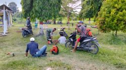 Jelang Pembukaan TMMD ke-129, Babinsa dan Warga Siapkan Lapangan Upacara Jelang Pembukaan TMMD ke-129, Babinsa dan Warga Siapkan Lapangan Upacara