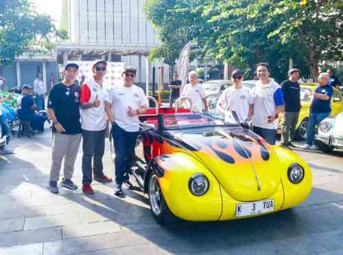 Hadiri Karnaval VW Kodok Di Sarinah Thamrin, Bamsoet Dorong Komunitas Otomotif Jadi Penggerak Ekonomi Kreatif Hadiri Karnaval VW Kodok Di Sarinah Thamrin, Bamsoet Dorong Komunitas Otomotif Jadi Penggerak Ekonomi Kreatif
