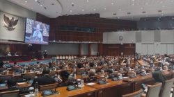 DPR RI Bahas APBN 2025, Pemerintah Ungkap Defisit Tetap di Bawah Batas Aman DPR RI Bahas APBN 2025, Pemerintah Ungkap Defisit Tetap di Bawah Batas Aman