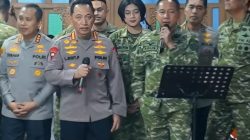 Kapolri Instruksikan Kapolda Perkuat Komunikasi dengan TNI Usai Pertemuan di Mabes TNI Kapolri Instruksikan Kapolda Perkuat Komunikasi dengan TNI Usai Pertemuan di Mabes TNI