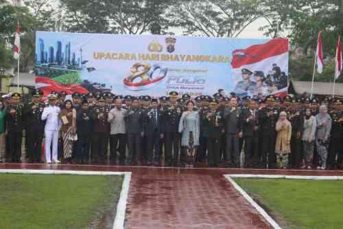 Sambut HUT Bhayangkara Ke-80, Dandim 0913/PPU Hadiri Upacara Parade dan Syukuran