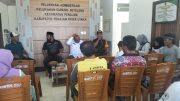 Peduli Lingkungan, Babinsa Gn Steleng Hadiri Rapat Koordinasi Terkait Bak Sampah