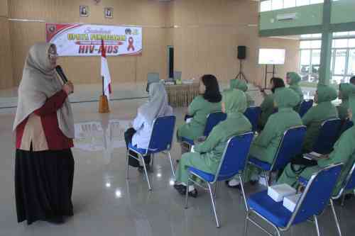 Kodim 0913/PPU Gelar Sosialisasi Upaya Pencegahan HIV-AIDS , Ini pesan Komandan Kodim ….. Kodim 0913/PPU Gelar Sosialisasi Upaya Pencegahan HIV-AIDS , Ini pesan Komandan Kodim …..