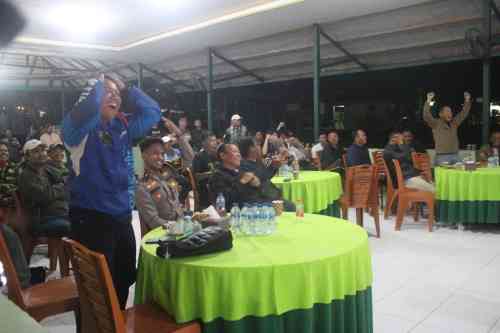 Doorprize Warnai Semangat Dan Keceriaan Nobar Di Kodim 0913/PPU Doorprize Warnai Semangat Dan Keceriaan Nobar Di Kodim 0913/PPU