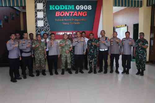 Dandim 0908/Bontang Sambut Kunjungan Silaturahmi Kapolres Bontang, Perkuat Sinergitas TNI-Polri Dandim 0908/Bontang Sambut Kunjungan Silaturahmi Kapolres Bontang, Perkuat Sinergitas TNI-Polri