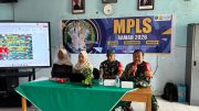 Bentuk Karakter , Babinsa Koramil 03/Babulu Berikan PBB dan Wasbang  di SMAN 4 PPU
