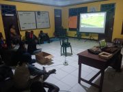 Semarakkan Kebersamaan, Satgas TMMD Ke-129 Kodim 1807/Sorong Selatan Gelar Nobar Final Piala Dunia 2026 Bersama Masyarakat